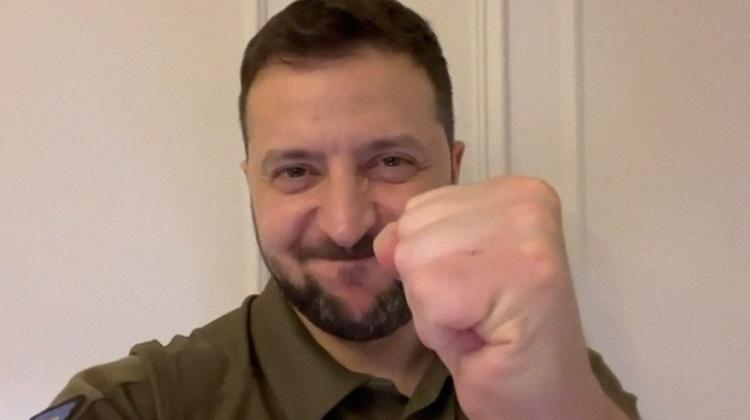 Zelenskis publicē videosveicienu Ukrainas pārstāvjiem un Eirovīzijas faniem