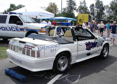 1988 gada Ford Mustang Ohaio... Autors: Brezhnews Policijas Supervāģi