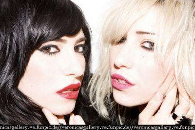  Autors: Honeybear The Veronicas.