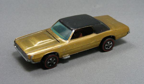 1968 Custom TBird Gold  Black... Autors: RūdisPH Hot wheels mašīnītes