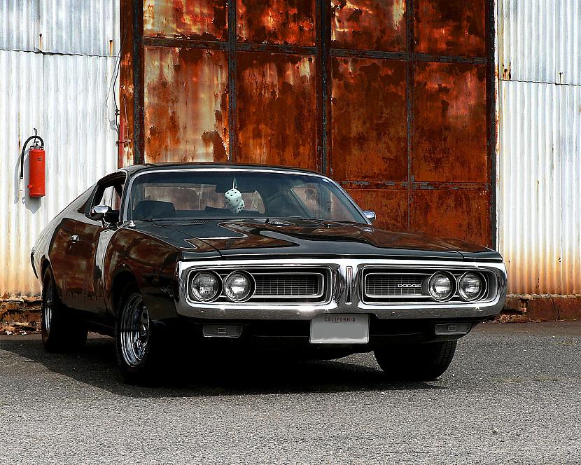 1971 Dodge Charger 383 Magnum Autors: nonie Tiem kam patīk 60./70. sporta autiņi