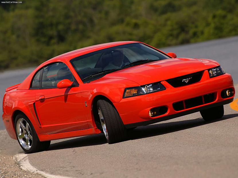  Autors: kaapis2 Ford Mustang