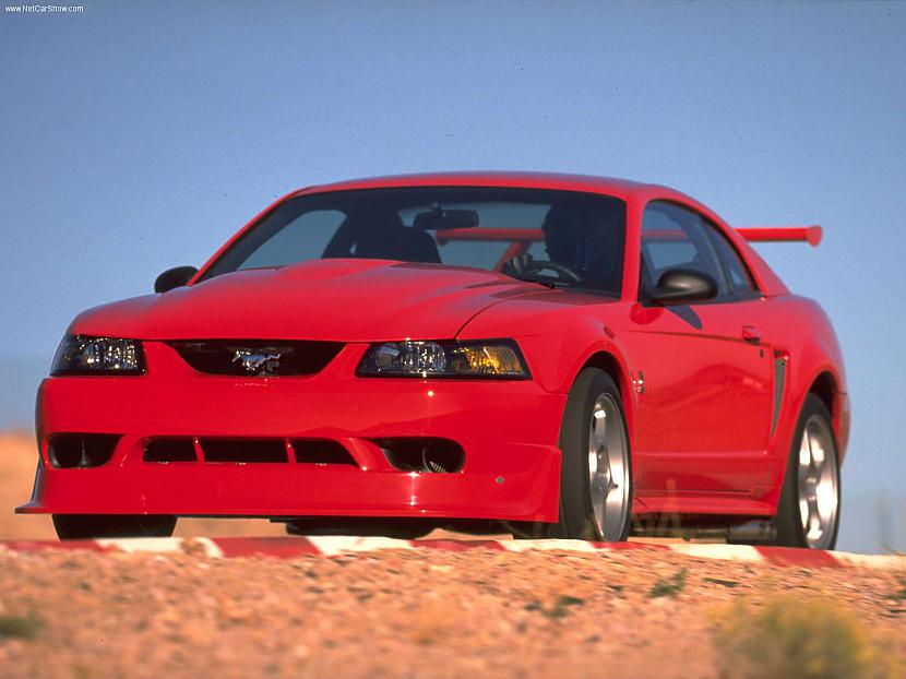  Autors: kaapis2 Ford Mustang