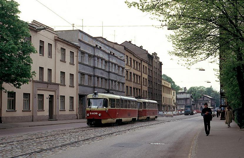  Autors: PizhikZ Rīgas sabiedriskais transports pirms 23 gadiem.