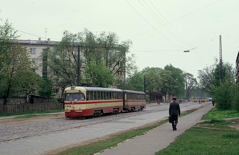  Autors: PizhikZ Rīgas sabiedriskais transports pirms 23 gadiem.