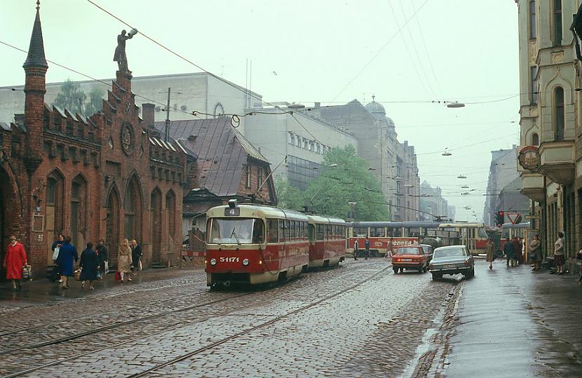  Autors: PizhikZ Rīgas sabiedriskais transports pirms 23 gadiem.