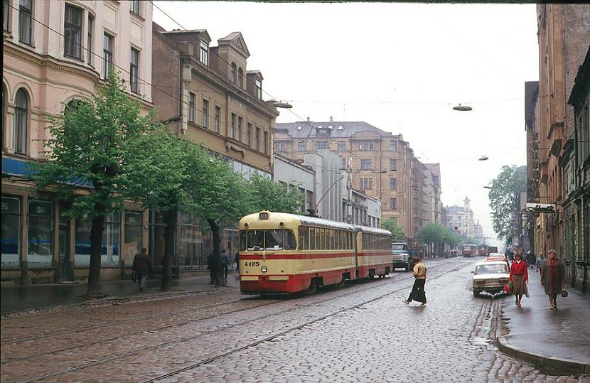  Autors: PizhikZ Rīgas sabiedriskais transports pirms 23 gadiem.