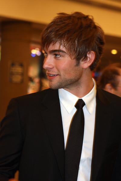  Autors: miljumsz chace crawford