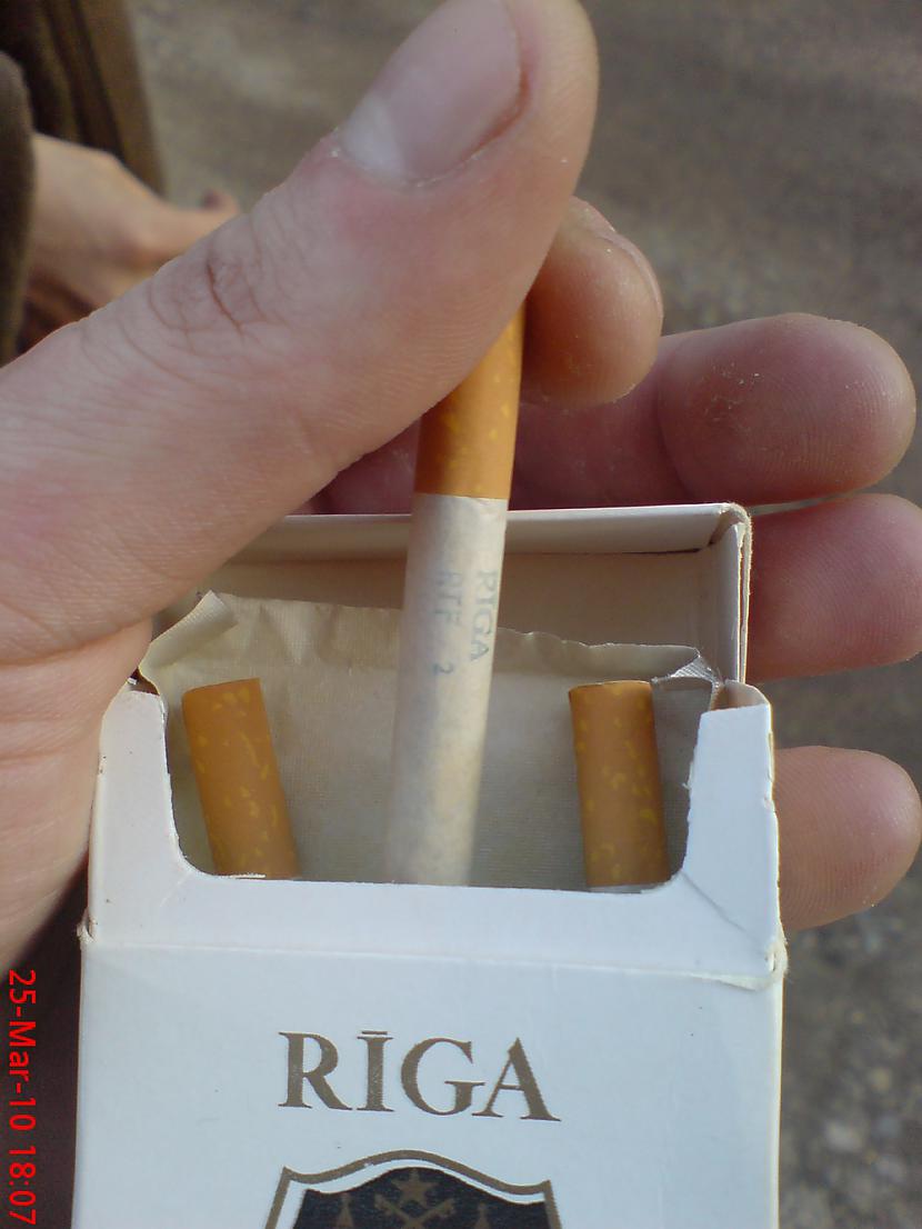 Autors: Sperovs Cigaretes "RĪGA"