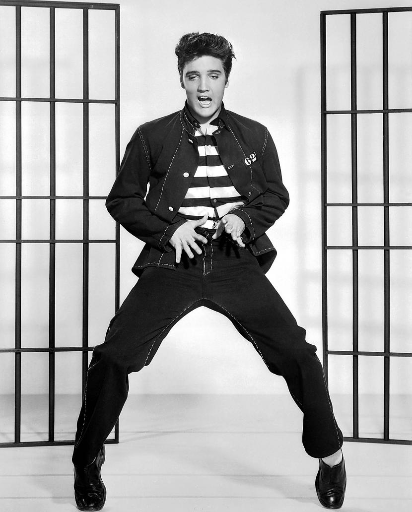 Rokenrola karalis Elviss... Autors: gurkjis Vai dzīvi?