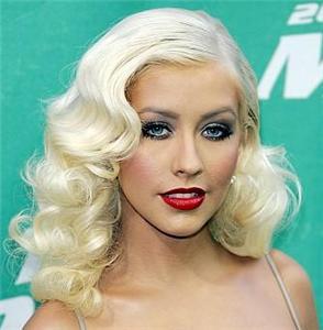  Autors: Zepa Christina Aguilera