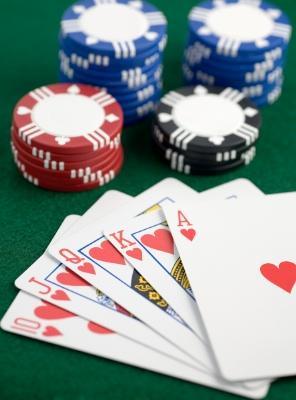 C Ilga domāšana pirms likmes... Autors: The chosen one Pokera taktikas.