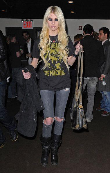  Autors: DarkParadise Taylor Momsen