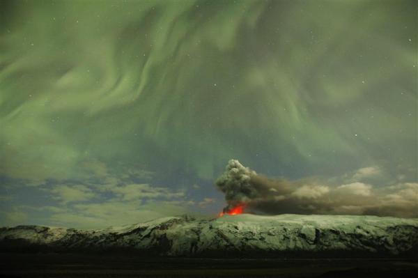 Ziemeļblāzma virs... Autors: EsTepat Reuters