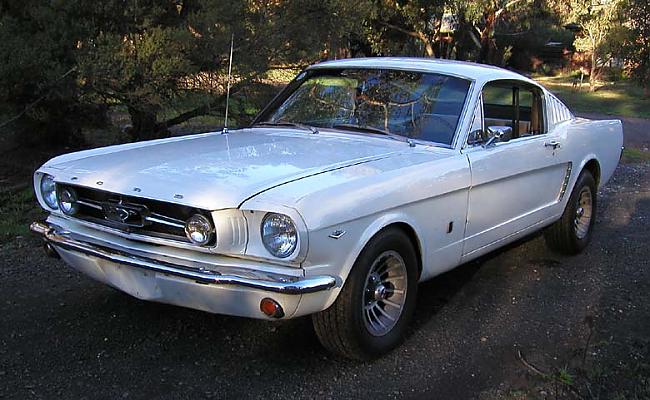  Autors: osis268 Ford Mustang