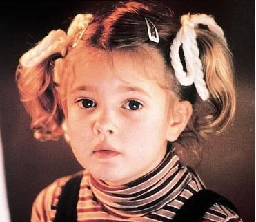 Drew Barrymore Dzimusi  1975... Autors: Kenzie interesanti, bet slepeni 2