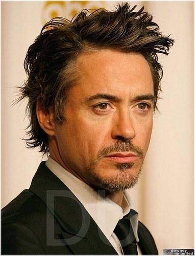 Robert Downey junior Autors: Naomi Slavenības mazliet senāk...