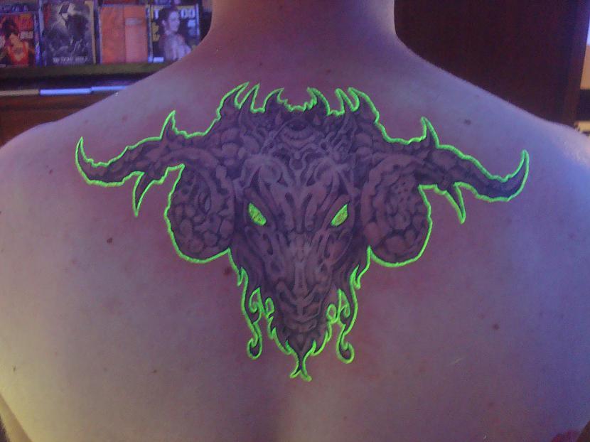 UV gaismā Autors: magenta UV tatto [part 2