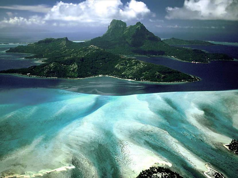 The BoraBora islandCountry ... Autors: Bjaataa 20.skaistākās vietas pasaulē.