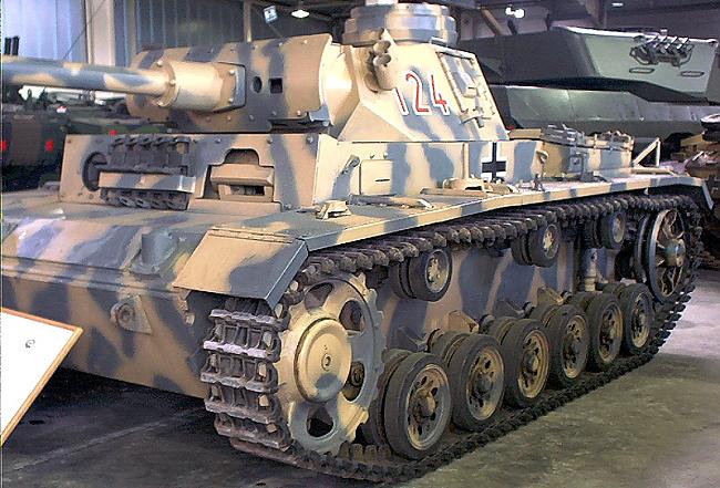 Panzer III Autors: Cuukis Tiger un Panther: Kaujas lauku karaļi