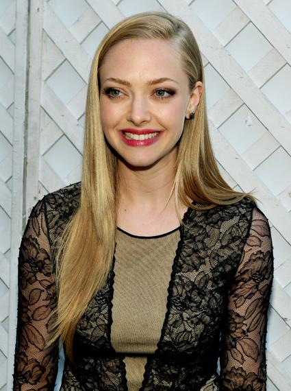 Amanda Seyfried Autors: mjaau 2010 Movie Awards - aizkulises!