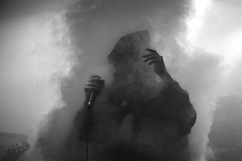  Autors: greycookie Sunn O)))