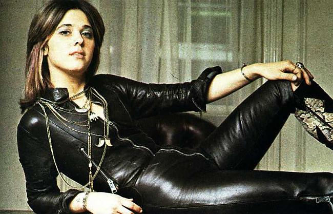  Autors: nirvana Suzi Quatro