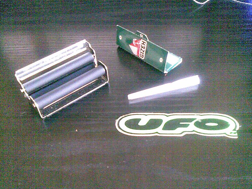  Autors: UfO PLAST Paštaisīta cigarete