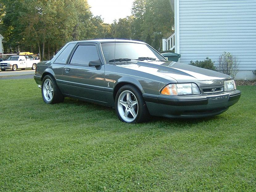 1987 Autors: Mo42 Ford Mustang evolucija bildes