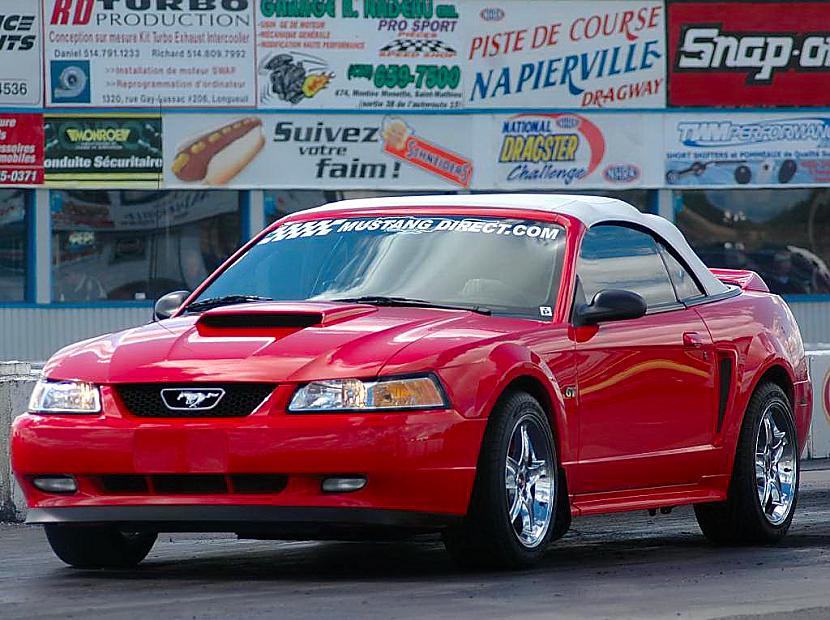 2000 Autors: Mo42 Ford Mustang evolucija bildes