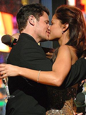 Cik noprotu tad Nick Lachey ir... Autors: Fosilija Vanessa Minnillo