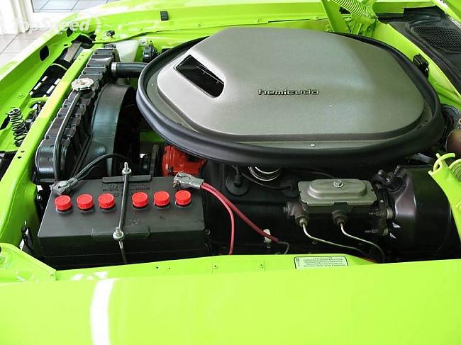 7 Litru v8 quotHemiquot Autors: apgazenis Plymouth Hemi Cuda