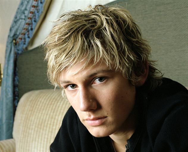 Dzimis 1990 gada 10 aprīlī Ir... Autors: Fosilija Alex Pettyfer (love)