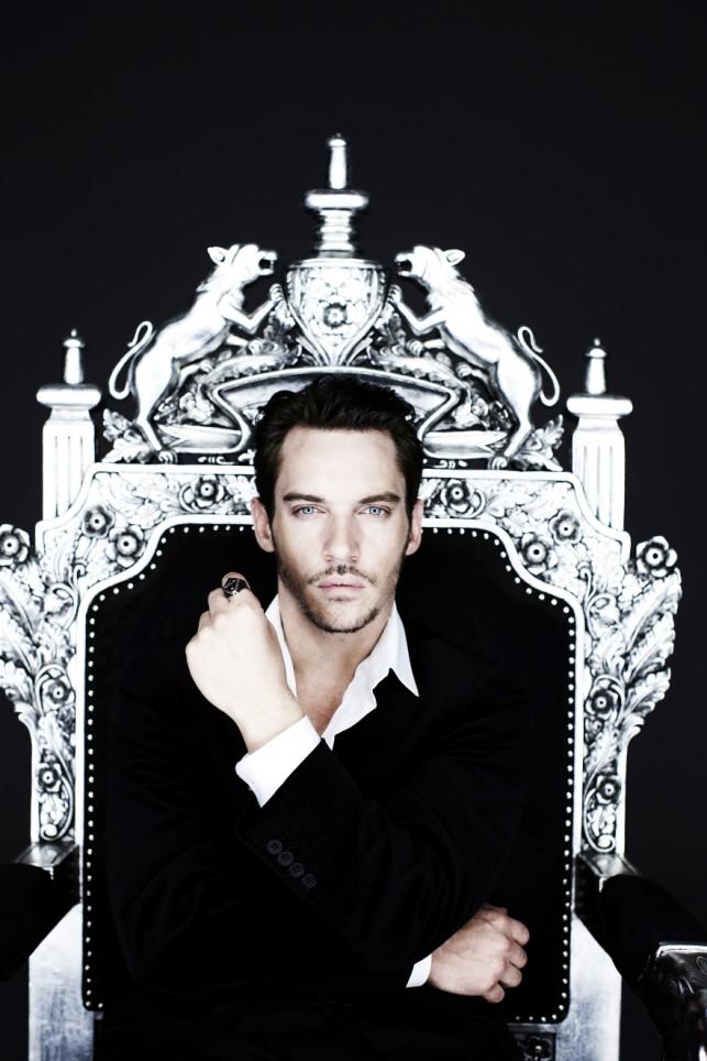  Autors: linda777 Jonathan Rhys Meyers