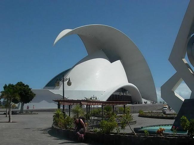 Tenerife Auditorium Santa... Autors: Harribo Pašas neparastākās celtnes no visas pasaules