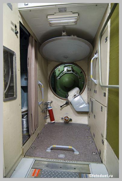 Koridors starp diviem moduļiem Autors: spoof Kosmosa centrs