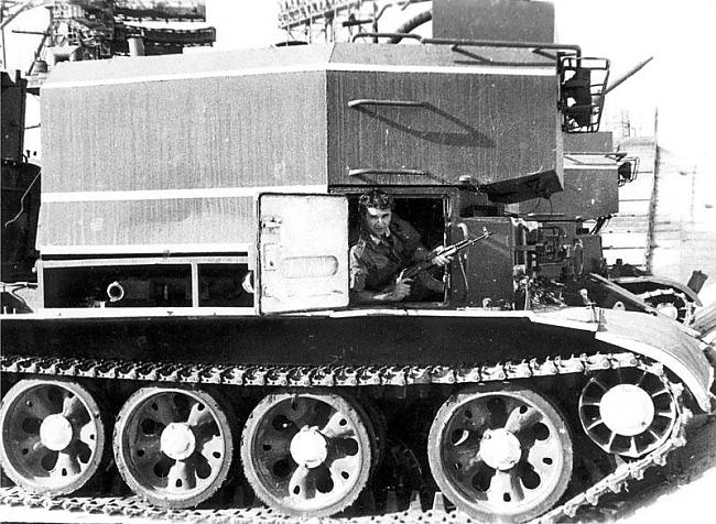 A fire fighting armored tank... Autors: MazaiiC Ugunsdzēsēju tanks?