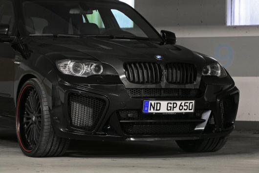 Kopumā tiks izgatavoti tikai... Autors: SeMaKs Pasaulē visātrākais džips – BMW X6 ar 900 ZS