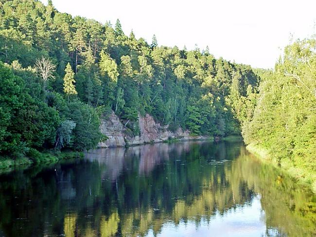 Gauja 1 garākā  upe Latvijā ... Autors: HCpiile Latvija