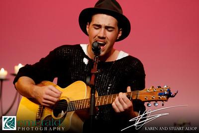 Gig Autors: GreySoul Matt Corby