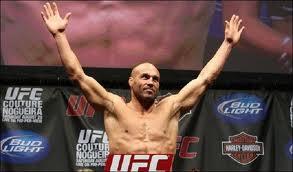  Autors: NEOVO Randy Couture