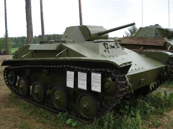  Autors: Fosilija T-60 PSRS vieglais tanks