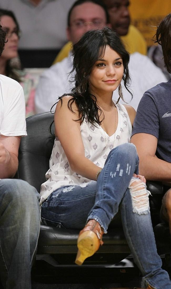  Autors: oceanmeitene Vanessa Hudgens