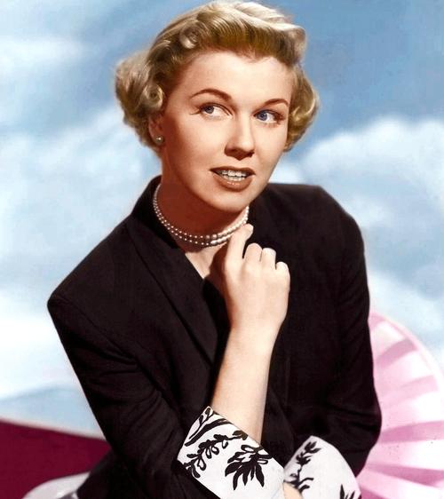  Autors: Barera 30 Iepazīsties - Doris Day