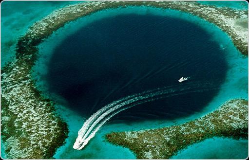 GREAT BLUE HOLE OF BELIZEFound... Autors: Huligāns 10 neticamākās vietas uz mūsu planētas.