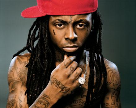 Wayne uzauga Luiziānā Viņa... Autors: hiapple Lil` wayne.