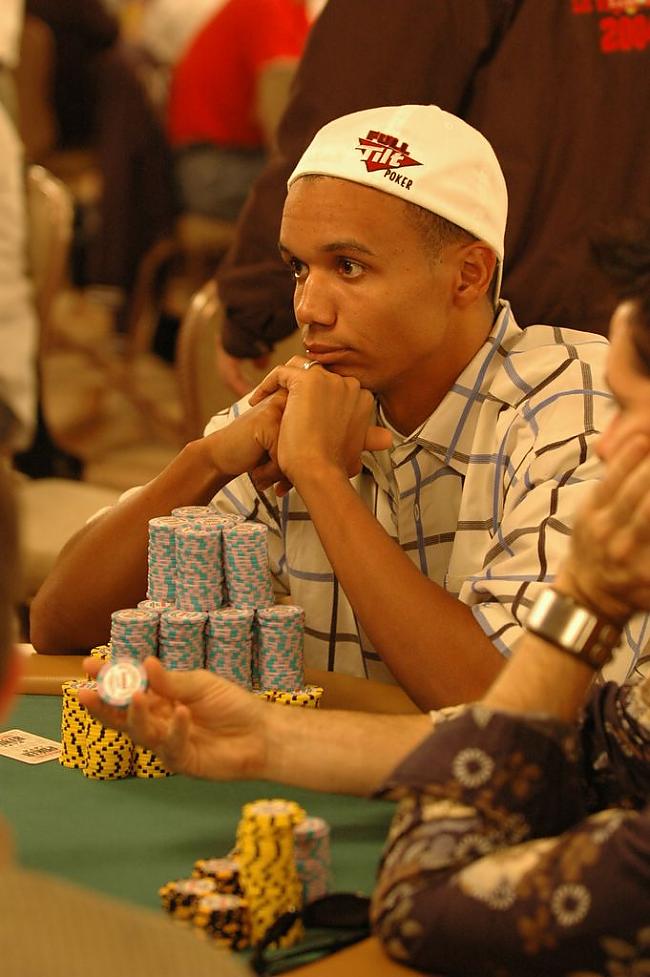 Neviena no 8 WSOP aprocēm nav... Autors: the grauds Phil Ivey- iespējams labākais pokera spēlētājs pasaulē