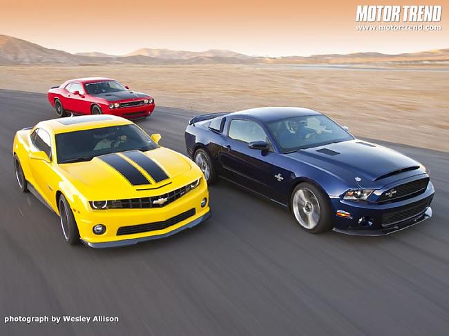  Autors: Speed Camaro vs Challenger vs Shelby