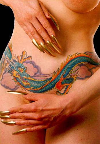 Pūķa tetovējums uz vēdera... Autors: Jenkijs Pūķu tetovējumi un to nozīme