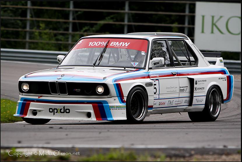  Autors: awoken Bmw e28 m5 csl